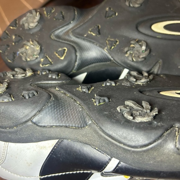 Rare vintage Oakley leather golf shoes with spikes - Picture 13 of 16